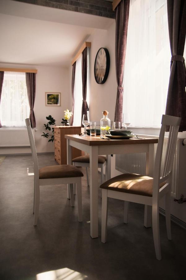 Apartmany Golias Krásná Lípa Bagian luar foto